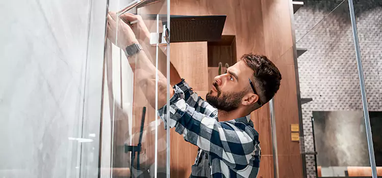 Replace Shower Doors with Frameless San Luis